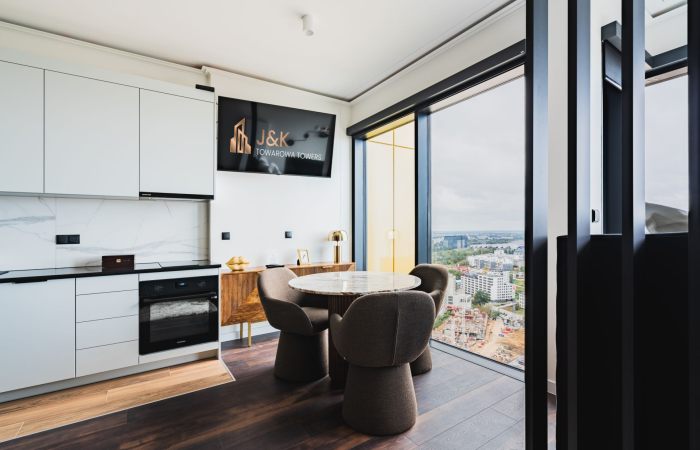 Studio typu Deluxe na 17 piętrze